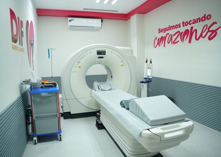 Gobierno y DIF NLD incorporan tecnología de alta especialidad para fortalecer la salud pública