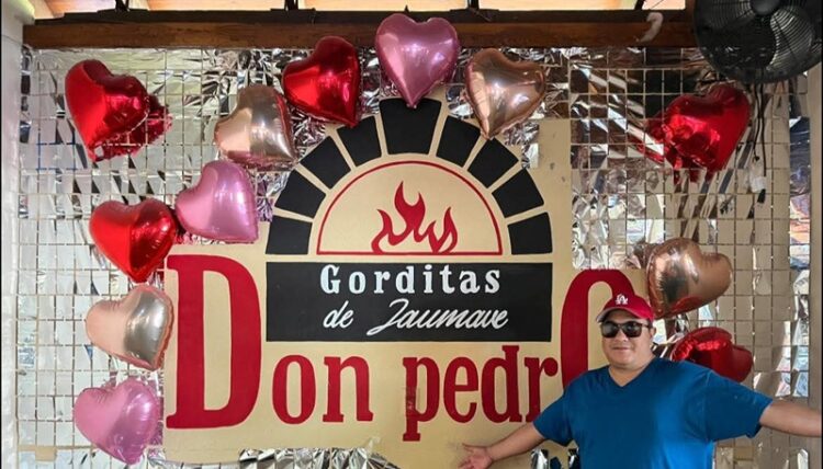 De shopping la alcaldesa de Miquihuana en Estados Unidos