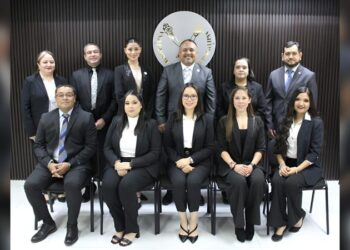 Gradúa UAT a la 1ª generación de ‘Maestría en Innovación Educativa y Tecnologías para el Aprendizaje’