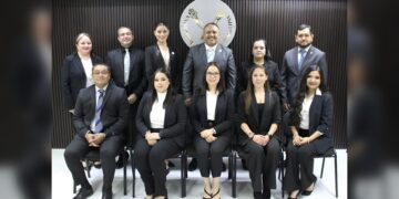 Gradúa UAT a la 1ª generación de ‘Maestría en Innovación Educativa y Tecnologías para el Aprendizaje’