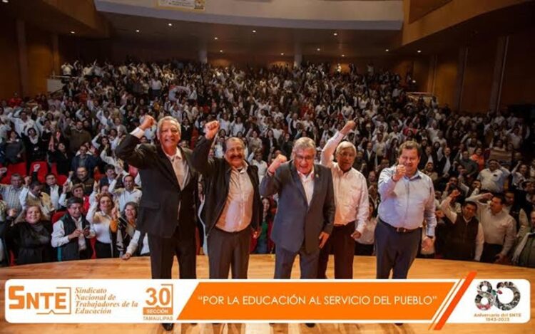 Hoy 26 cumbre magisterial