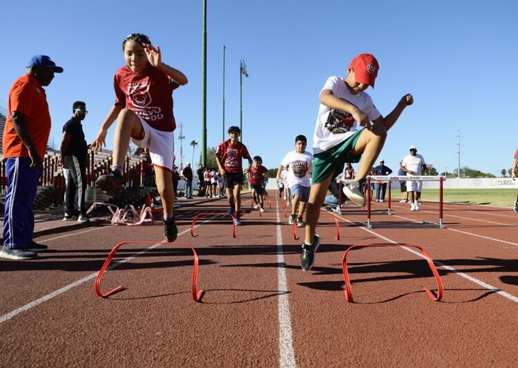 Impulsa Gobierno de NLD el atletismo con equipamiento y capacitación especializada