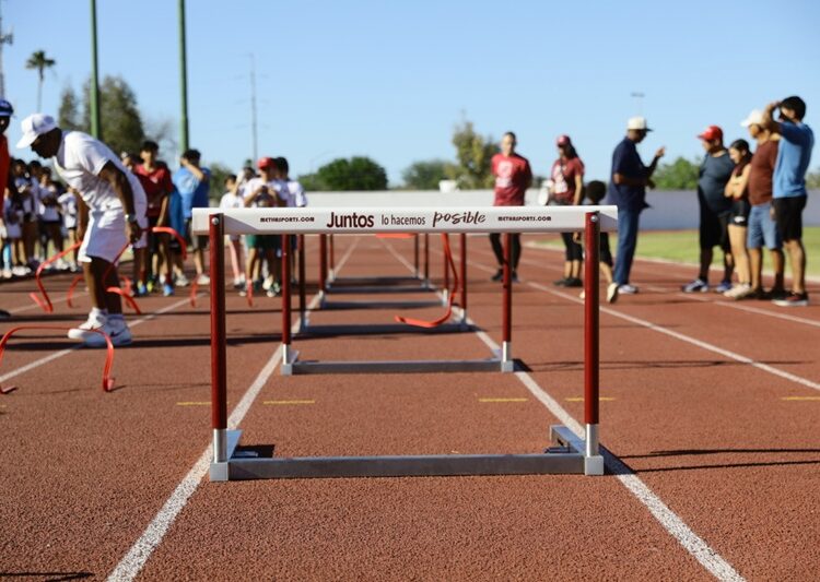 Impulsa Gobierno de NLD el atletismo con equipamiento y capacitación especializada