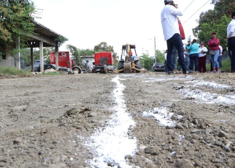 Mejoran Gobierno Municipal y COMAPA Altamira red de drenaje en sector López Mateos