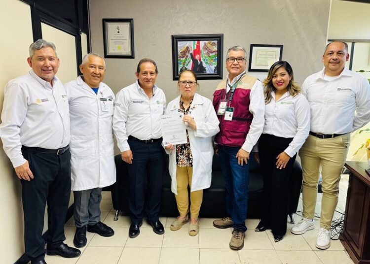 Entrega de nombramiento como nueva directora del Hospital Infantil de Tamaulipas