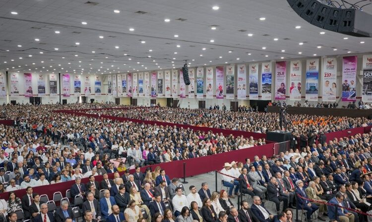 “No a las oligarquías”: AVA en su IV Informe