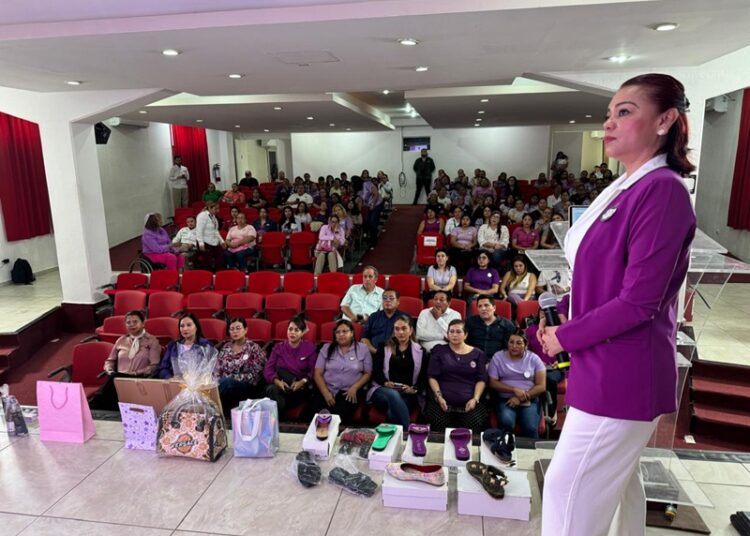 Ofrece COMAPA Altamira conferencia ‘Amor Propio’