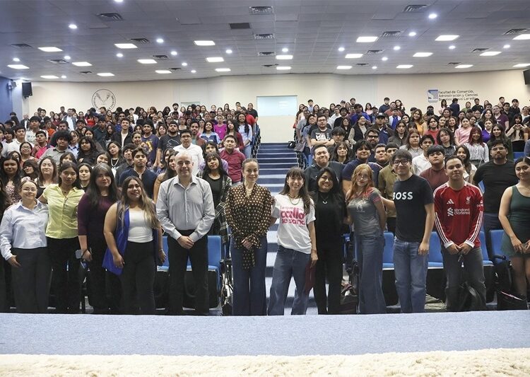 Promueve INMUJER conciencia de género con conferencia “Desmantelando el machismo”