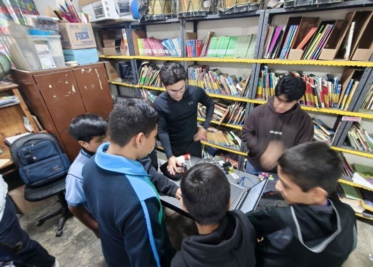 Promueve UPV vocación científica entre niñas y niños mediante taller de ciencias y tecnología