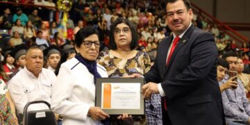 Reconoce la FDCSV de la UAT legado académico del “Dr. Juan Plutarco Arcos Martínez”