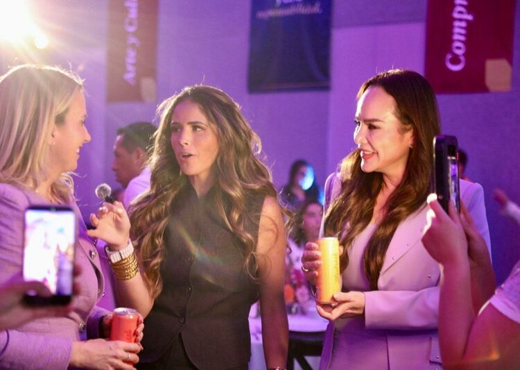 Reconocen a Carmen Lilia dentro de las “100 Mujeres Líderes de México”