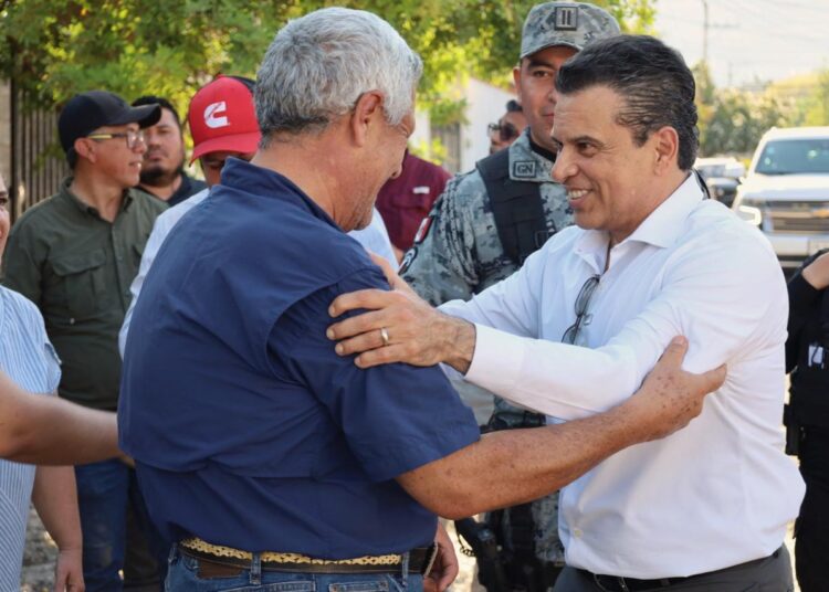 Lalo Gattás atiende con mandos de seguridad, reportes ciudadanos.
