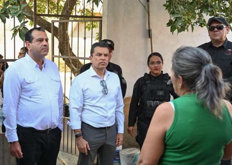 Lalo Gattás atiende con mandos de seguridad, reportes ciudadanos.