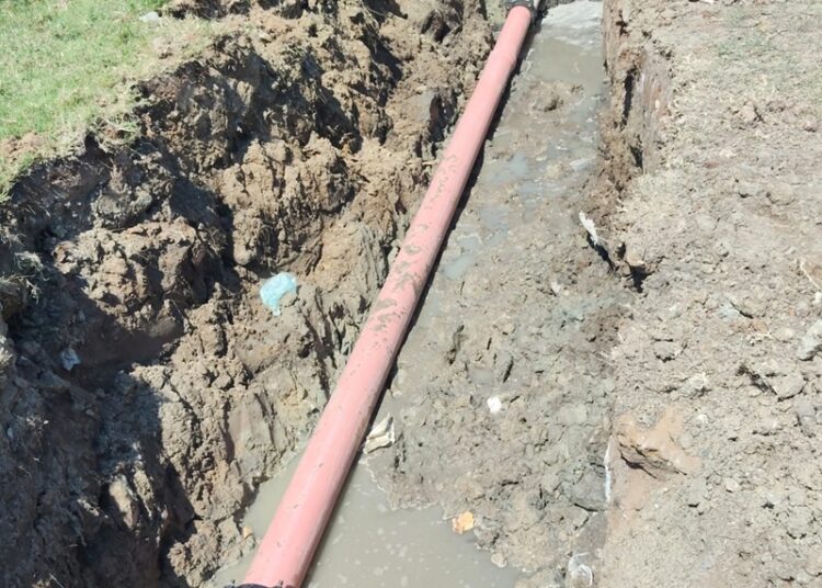 Acelera COMAPA Altamira la reparación de fugas de agua