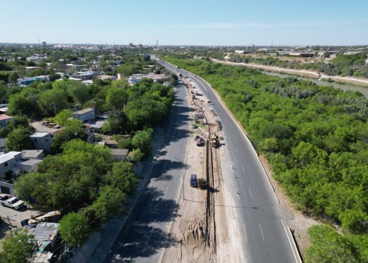Anuncia COMAPA NLD cierre parcial en bulevar Colosio por obras del Colector Ribereño
