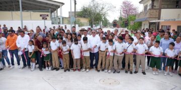 Aplica gobierno de Armando Martínez 500 mdp en obra pública