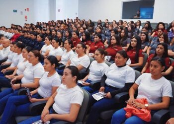 Aumenta USJT matrícula en licenciaturas y programas de posgrado
