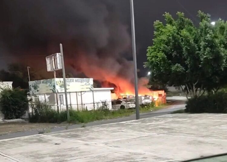 Captura de líder criminal desata bloqueos y balaceras en Reynosa