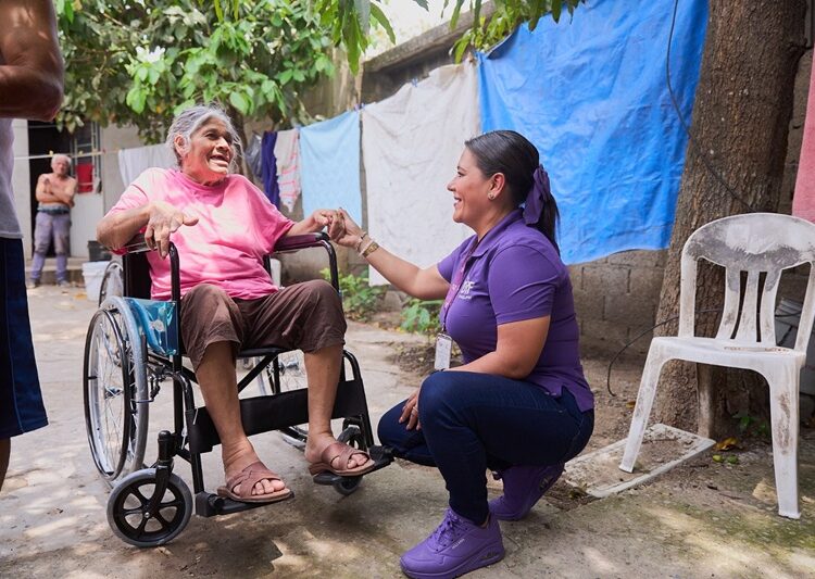 Casa por casa, lleva DIF Tamaulipas apoyo y bienestar a familias de la zona conurbada