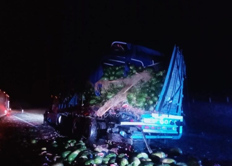 Choque de autobús deja 2 muertos y 8 heridos en la Zaragoza–Monterrey