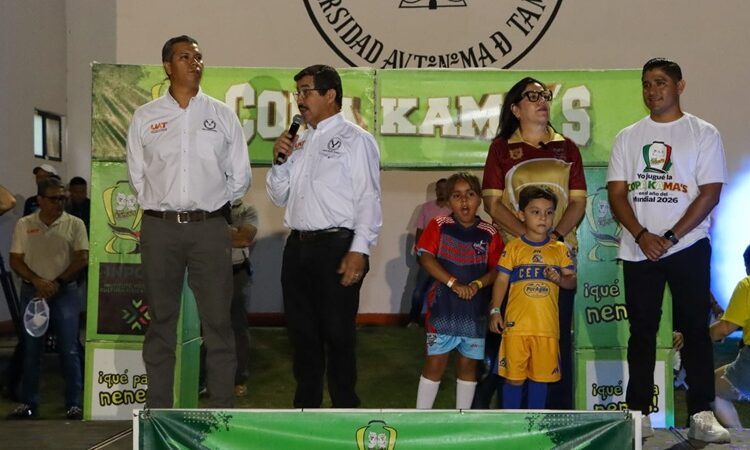 Con gran éxito inaugura Dámaso Anaya el estatal de la Copa Kama’s de fútbol