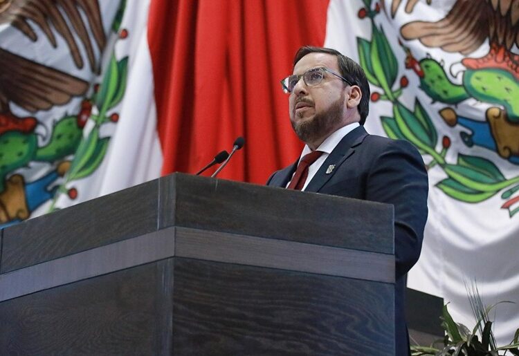 Consolida educación las bases para el bienestar con justicia social