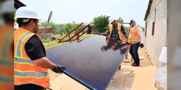 Continúa Tamaulipas con la meta de lograr electrificación al 100% en comunidades rurales