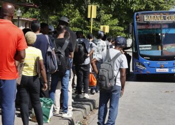 Cuba denuncia “escalada de amenazas” y “agresión militar” por EU