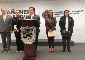 Dan a conocer el calendario de 14 comparecencias para la Glosa del Informe de Américo