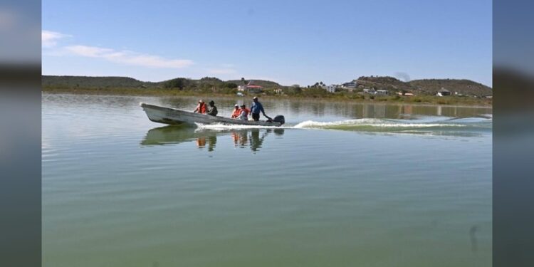 Dejan fuera a Tamaulipas de apoyos por derrame petrolero en el Golfo de México