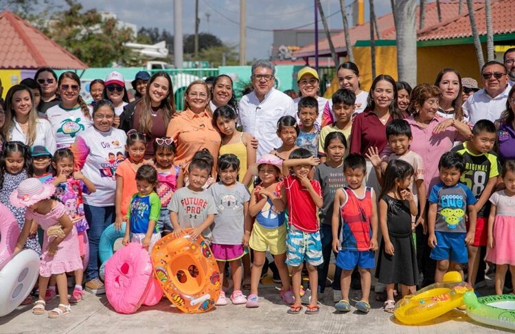 Disfrutan visitantes del Parque Acuático Altamira en ‘Semana Santa’