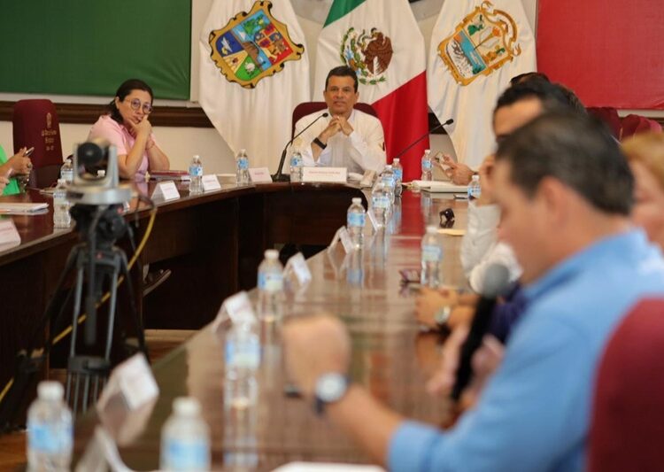 Distingue Cabildo victorense a rescatista de animales