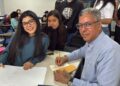 El escritor Enrique Jonguitud sostuvo un encuentro con alumnos de comunicación de la UAT