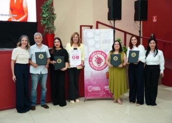 Emprendedores locales reciben distintivos “Hecho en México” y “Hecho en Tamaulipas”