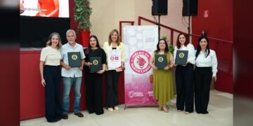 Emprendedores locales reciben distintivos “Hecho en México” y “Hecho en Tamaulipas”