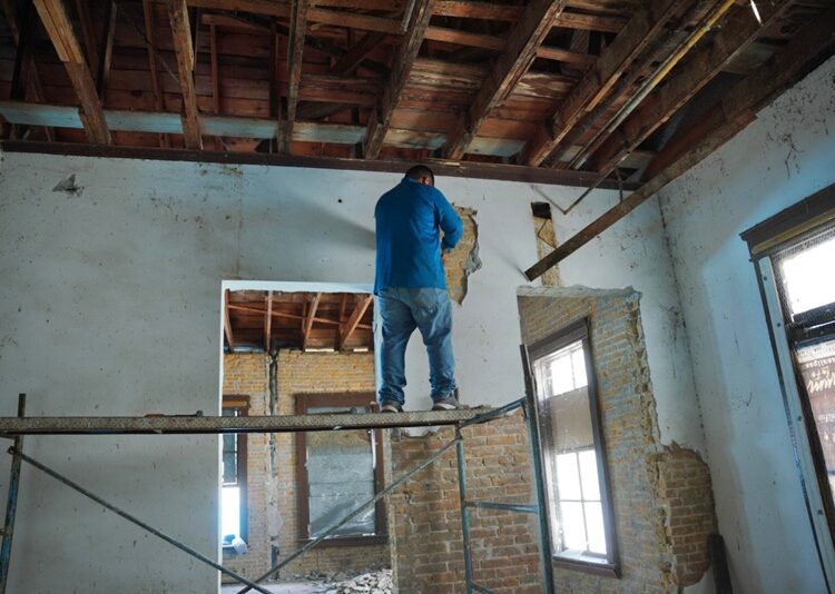 Gobierno Municipal avanza en la restauración de la ‘Antigua Aduana’, ícono histórico de NLD