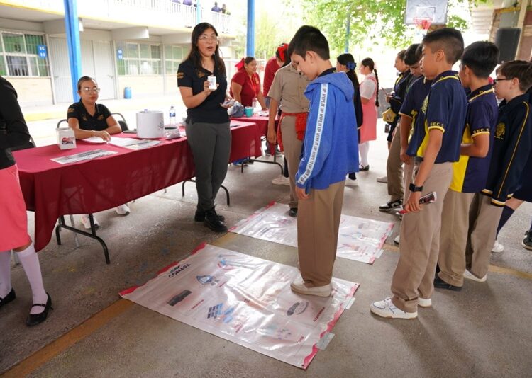 Gobierno de NLD acerca programas y atención a jóvenes a través de IMJUVE