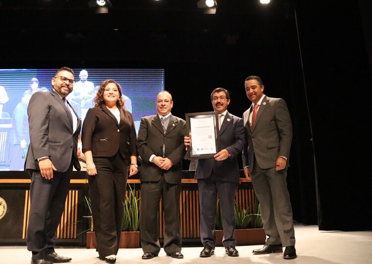 “Hito histórico. La UAT alcanza el 100% de excelencia académica”: Rector Dámaso Anaya