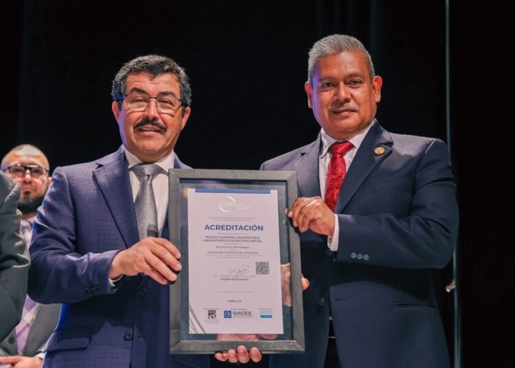 “Hito histórico. La UAT alcanza el 100% de excelencia académica”: Rector Dámaso Anaya