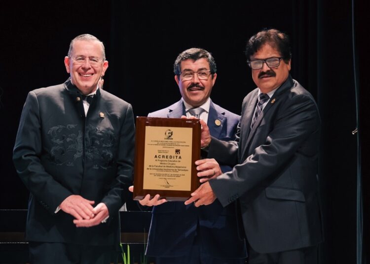 “Hito histórico. La UAT alcanza el 100% de excelencia académica”: Rector Dámaso Anaya