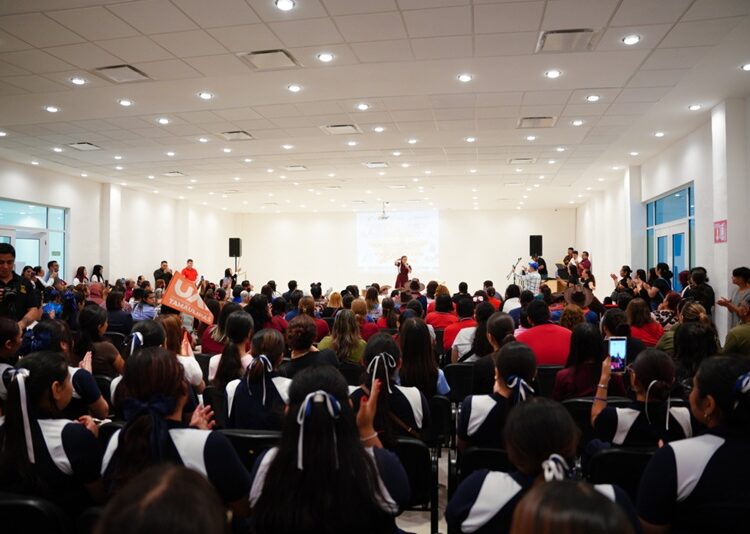 Impulsa Gobierno de NLD inclusión y reconocimiento al talento de personas con discapacidad