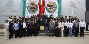 Impulsan estudiantes de la UAT en el Congreso propuesta que contribuye en la modernización del transporte público