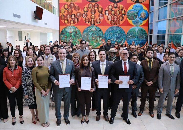 Inicia semana Humberto Prieto, participando en ceremonia cívica junto al Gobernador Américo Villarreal