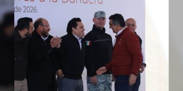 Inicia semana Humberto Prieto, participando en ceremonia cívica junto al Gobernador Américo Villarreal