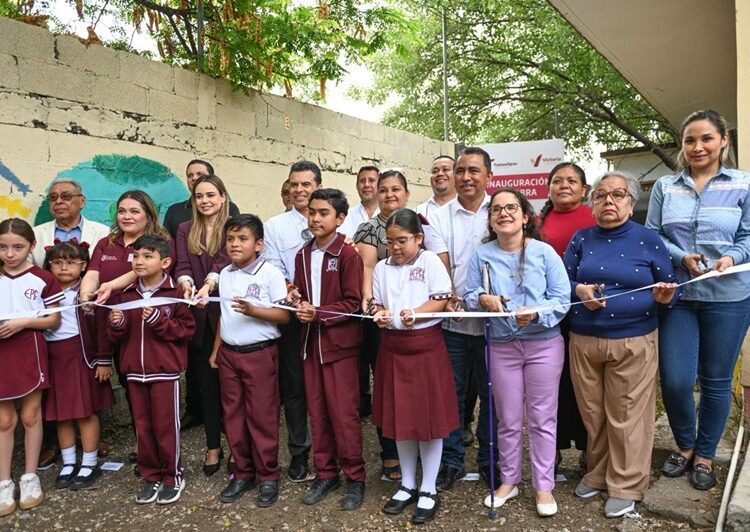 Lleva soluciones alcalde a escuela ‘Emilio Portes Gil’