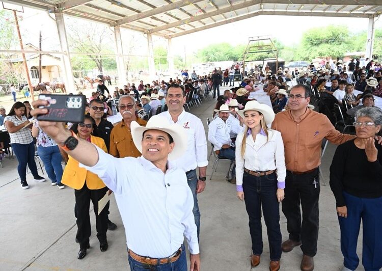 Mantiene Lalo Gattás un gobierno cercano a la gente