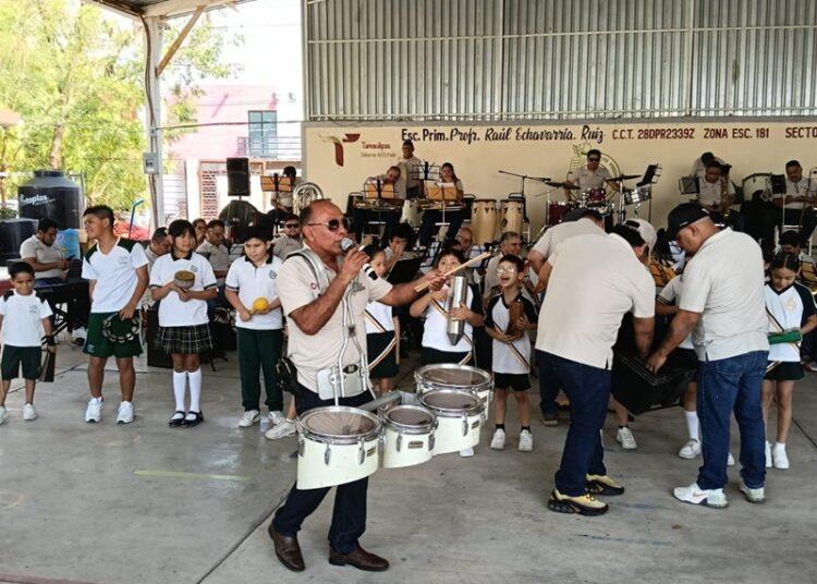 Mantiene ‘Academia Social de Valores’ actividades en escuelas