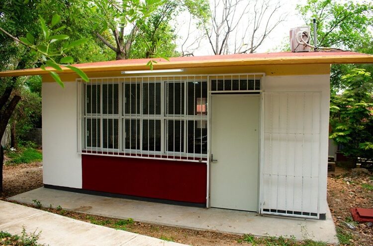 “Más y mejores espacios para aprender”: gobernador entregó obras en escuela de Ciudad Victoria