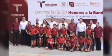 “Más y mejores espacios para aprender”: gobernador entregó obras en escuela de Ciudad Victoria