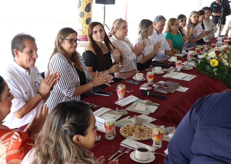 Mayor vinculación de COMAPA Altamira con el sector empresarial femenino